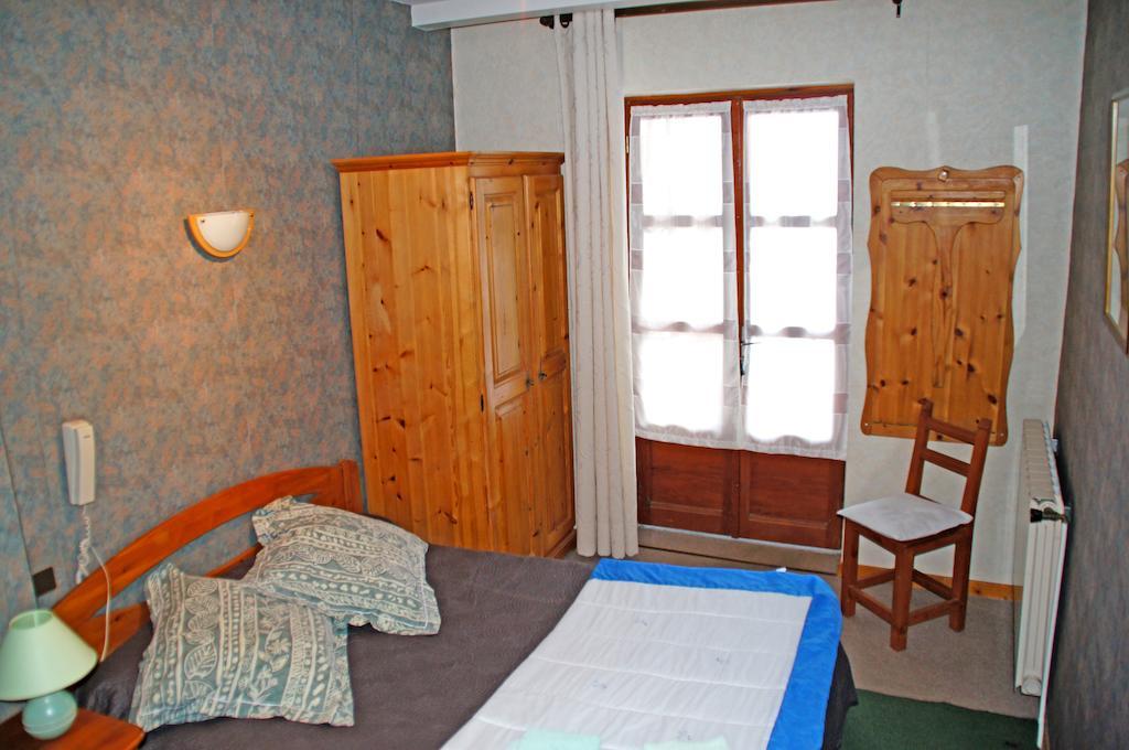 Le Relais Des Vaudois Hotel Freissinieres Habitación foto
